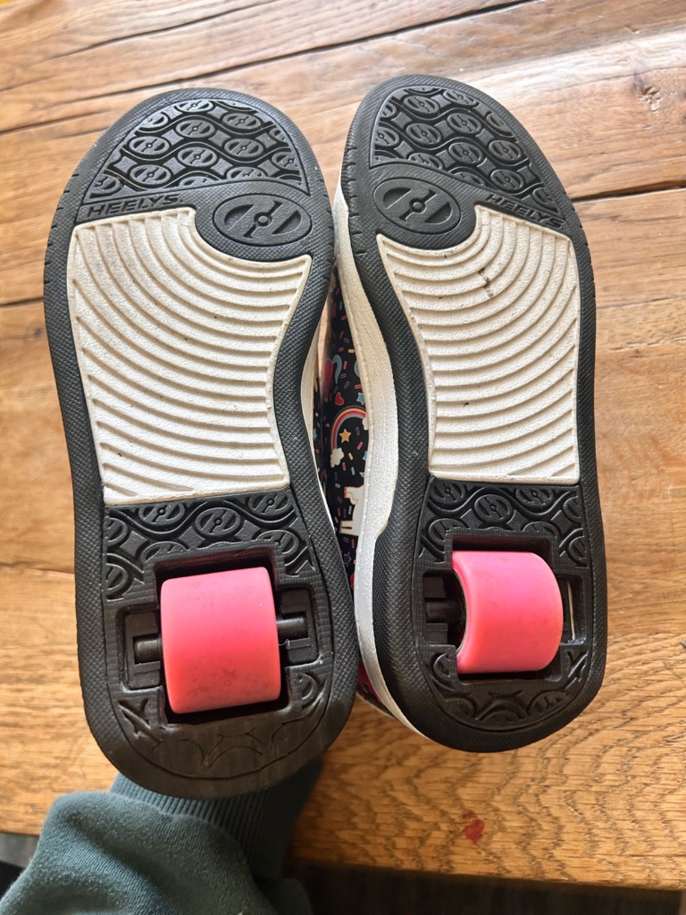 Heelys Kids' black confetti unicorn Skate Shoes 4 Y